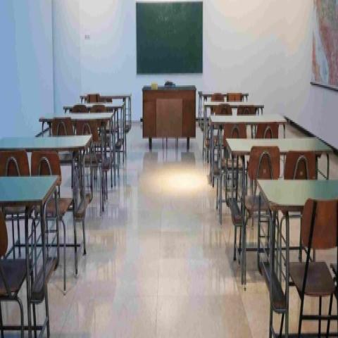 Εργασίες αποκατάστασης και στατικής ενίσχυσης σε σχολικές μονάδες του Δήμου Ανατολικής Σάμου.